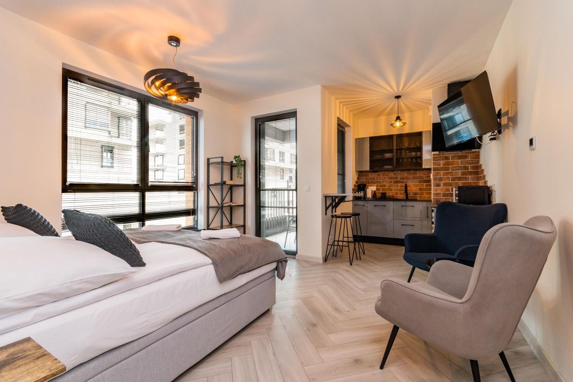 Doki Studio Stocznia By Grand Apartments Гданьск Экстерьер фото